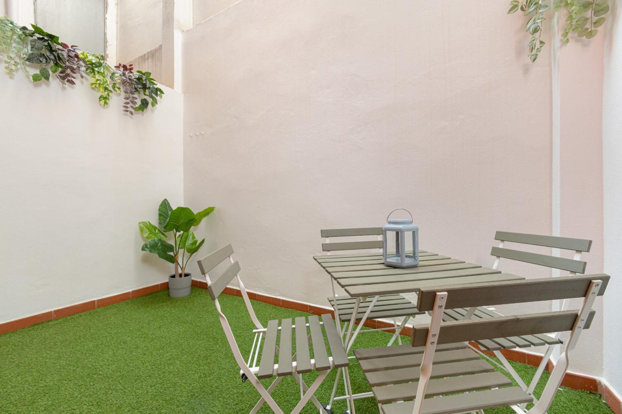 C55 Cosy Apartment Close To The Beach Малага Экстерьер фото