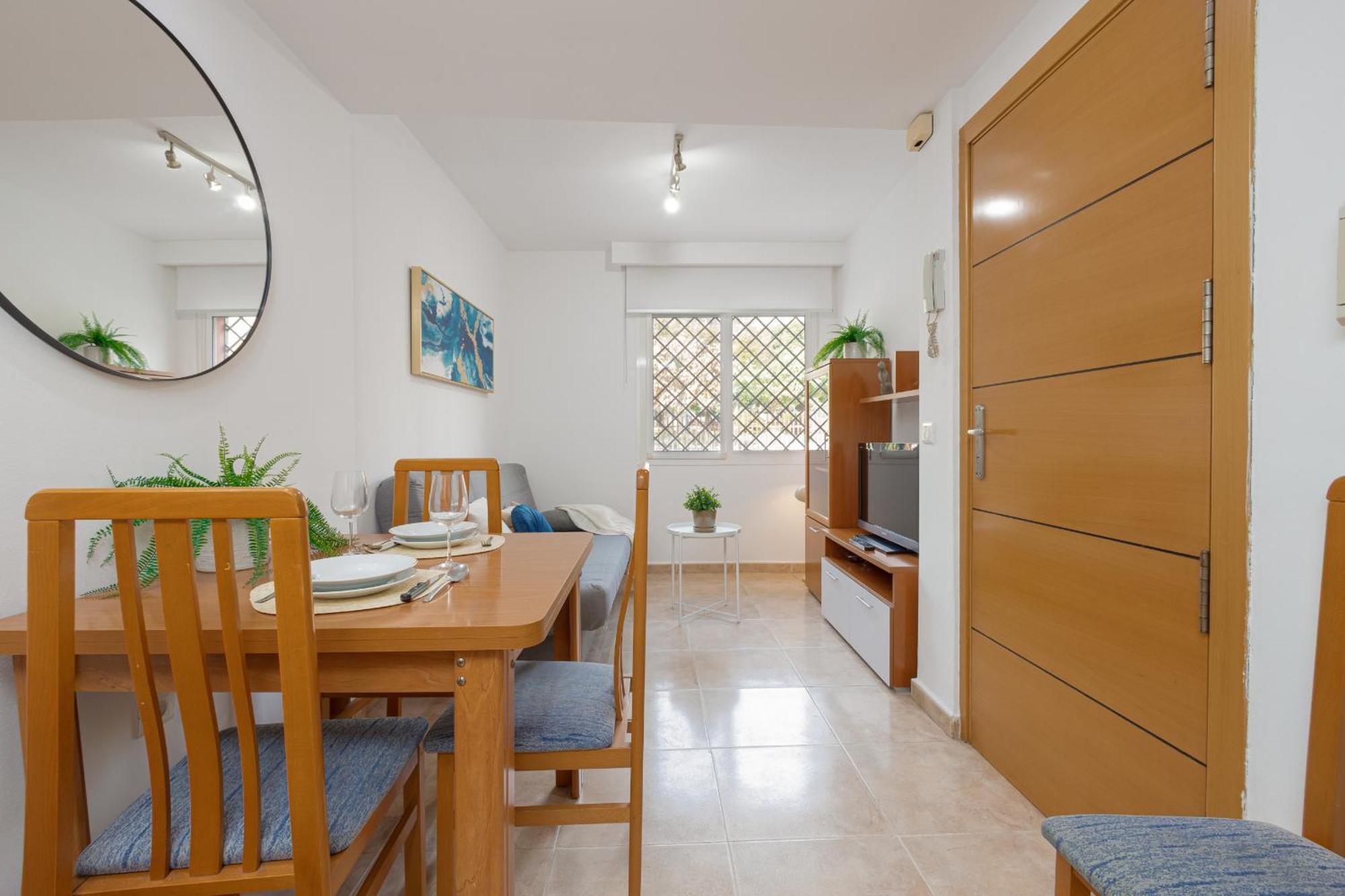C55 Cosy Apartment Close To The Beach Малага Экстерьер фото