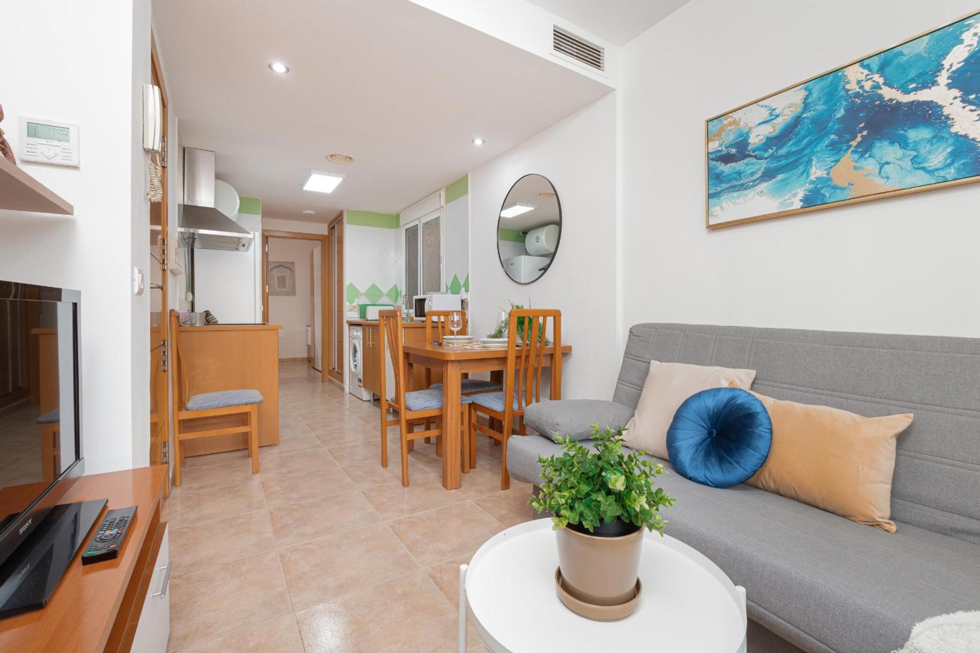 C55 Cosy Apartment Close To The Beach Малага Экстерьер фото